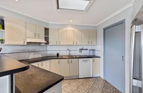 Eden House | Sapphire Belle - Views