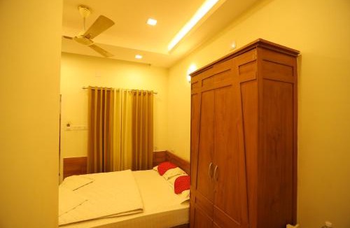 Alwaye Hotel | SAPPHIRE INN