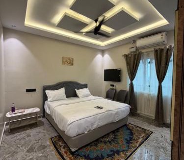 Madurantakam Hotel | Sasikala Residency