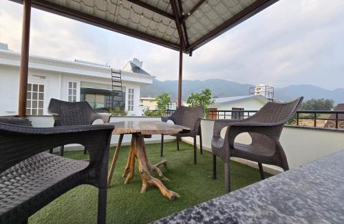 Bullawala Villa | Satguru Cottage
