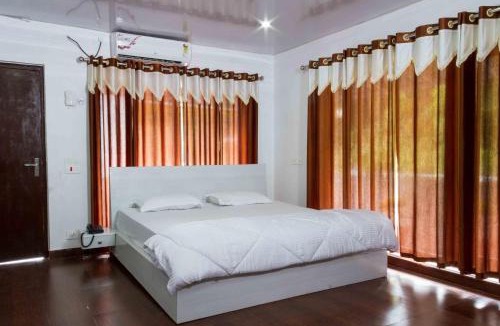 Lansdowne Hotel | SB Mount Resort