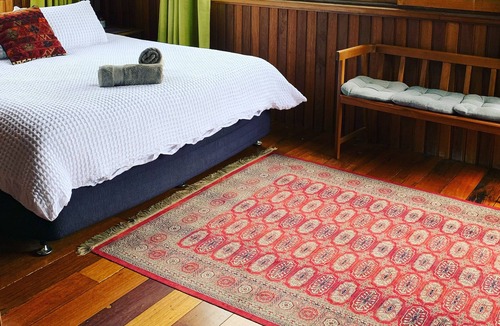 Scotts Head Cabin | Scotts Head Guesthouse