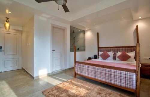 Calangute Hotel | Sea Cliff