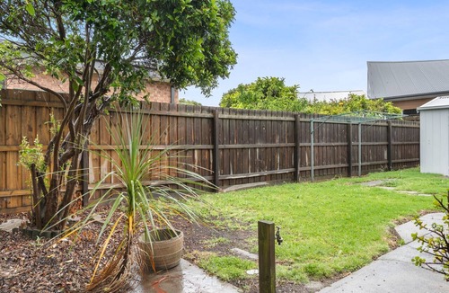 Indented Head Apartment | Seascape on Cairnes – Family & Pet-Friendly Coastal Escape
