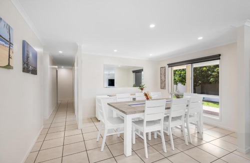 Mooloolaba Villa | Seatides Mooloolaba