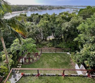 East Ballina Apartment | Seaview - Pet-Friendly - Panoramic Ocean Views - Opposite Shaws Bay - East Ballina