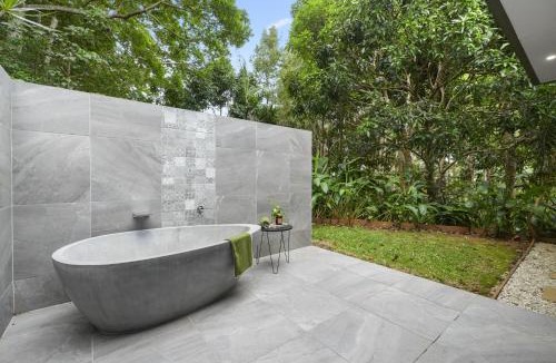 Currumbin Valley House | Secluded rainforest getaway