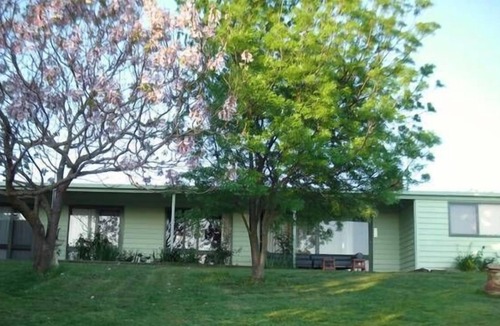 Barwite Other | Self contained 2 bedroom studio apartment attached to house