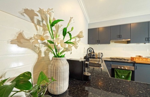 Campbellfield House | Self-contained Home 3BR Fawkner