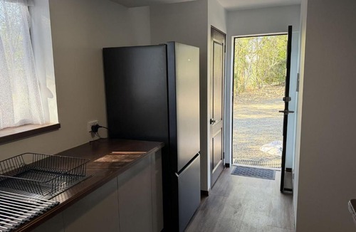 Eagleby Apartment | Self-Contained Studio