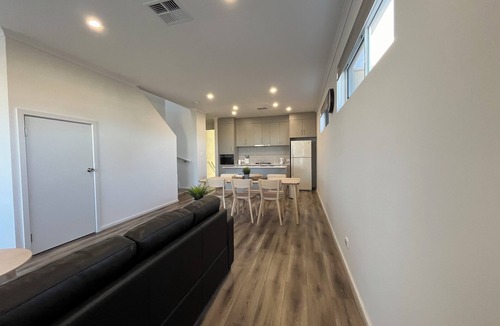 Semaphore House | Semaphore Beach Front Home With Sea Views