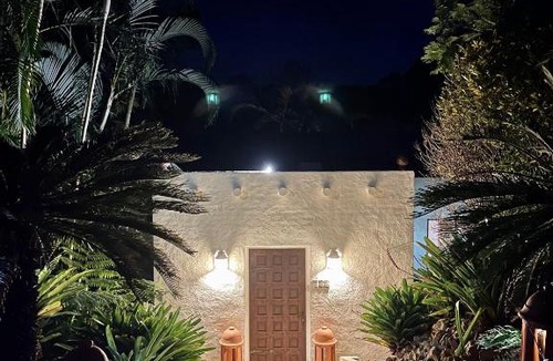 Sapphire Beach Bed & Breakfast | Sensom at Sapphire B&B