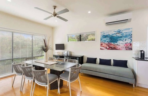 Cape Woolamai House | Serene, Modern Beach Escape 3 Bed 2 Bath