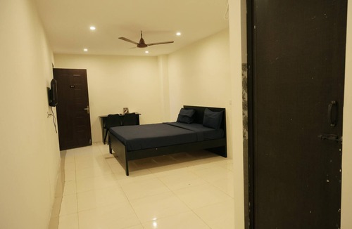 Semmencherry Hotel | Serene Stays