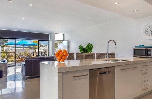 Huskisson Apartment | Serenity Shores by Book Jervis Bay