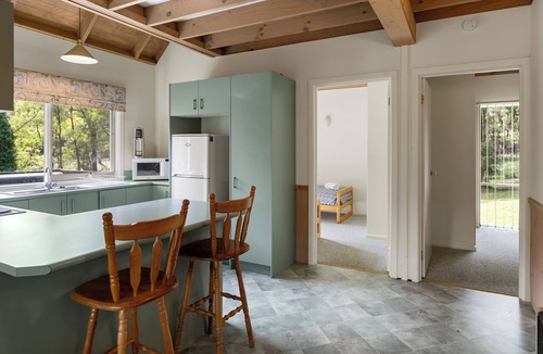 Sawmill Settlement Cottage | Settle @ Sawmill: 3 BR, 1 BA Cottage in Sawmill Settlement, Sleeps 6