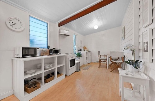 Emu Swamp House | Settlers Cottage - Mayfield Vineyard in Orange