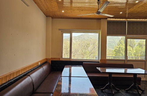 Kandaghat Hotel | Seven Heaven