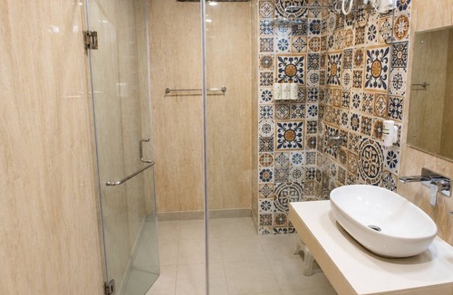 Bullawala Resort | Shahanshahi Adventure Park & Wellness Resort