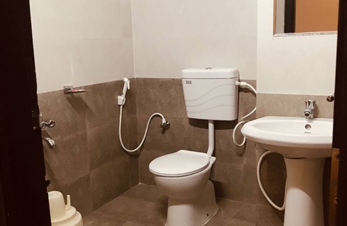 Somvarpet Hostel | Sharada Residency - Hostel