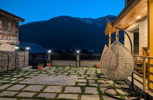 Manali Bed & Breakfast | Shasha