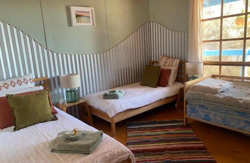 Penneshaw House | Sheoak Lodge