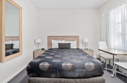 Shepparton Hotel | Sherbourne Terrace Hotel