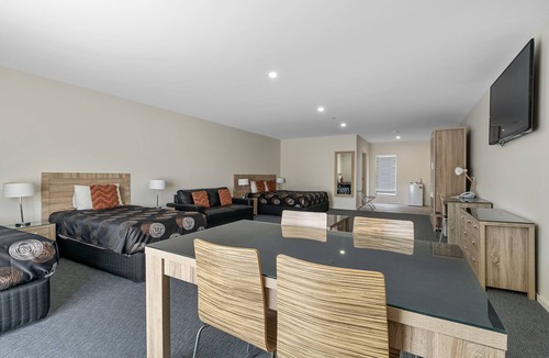 Shepparton Hotel | Sherbourne Terrace Hotel