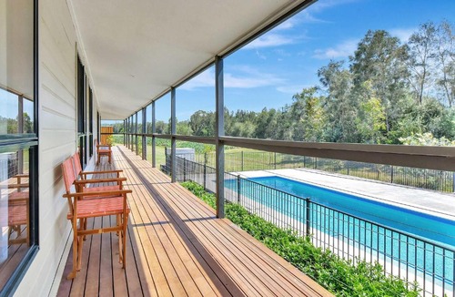 Pokolbin House | Shiraz Vineyard Estate