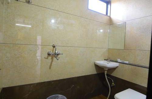 Nathdwara Hotel | Shiv Ashray Resort