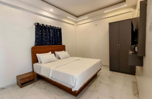 Nashik Hotel | Shivalik Comfort Stay