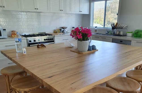 Ventnor House | SIGNATURE Summary: Be