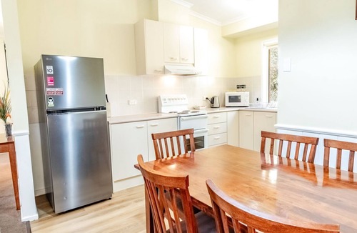Bright Cottage | SILVER BIRCHES HOLIDAY VILLAGE - UNIT 10