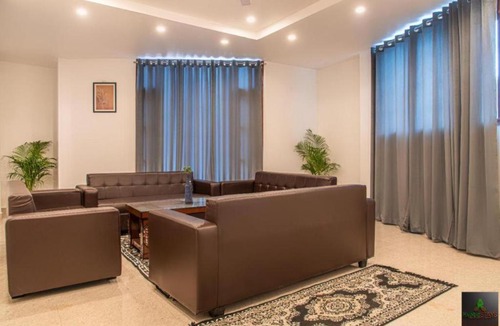 Dharampur Apartment | Silver Crest Hotel Kasauli