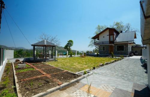 Bhimtal Villa | Silver Steps Villa