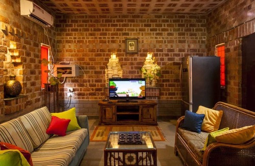 Taoru Hotel | SimBliss