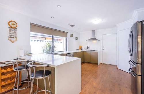 Singleton House | Singleton Impressions - Executive Escapes