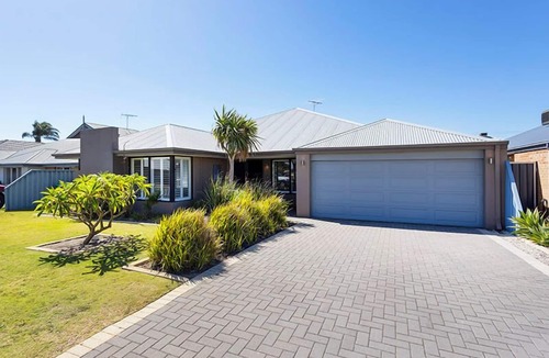 Singleton House | Singleton Impressions - Executive Escapes