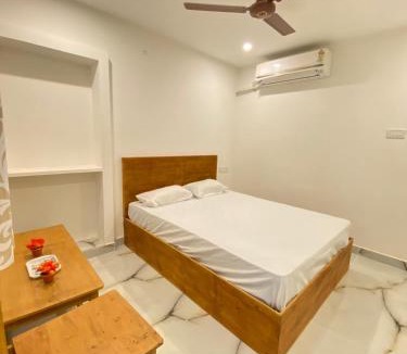 Mahabalipuram Hotel | Skanda's Residency & Rooms