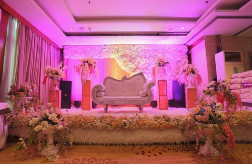 Old Gurgaon Hotel | Skycity Hotel
