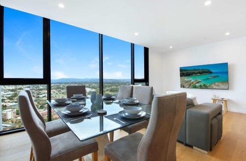 Southport Apartment | Skyline Showdown - Views, Games & Vibes