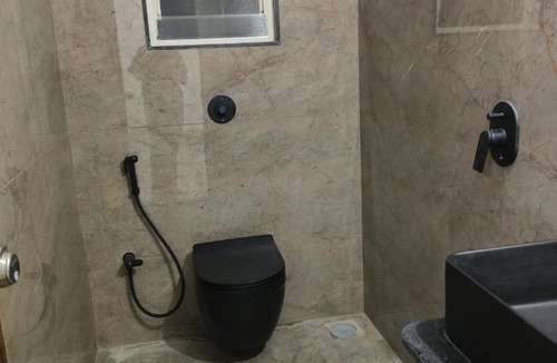 Pune Apartment | Skyrise Sparkle