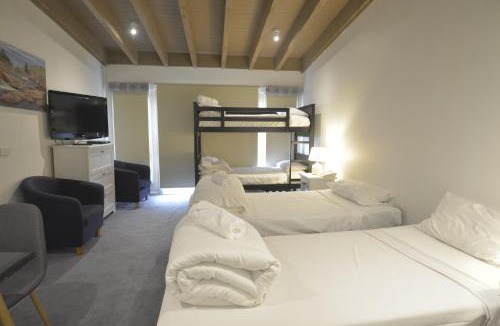 Hotham Heights Apartment | Slopeside Studio 4 Guests Ski in Ski out