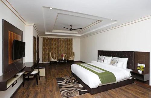 Jagatsukh Resort | Snow Bloom Resort