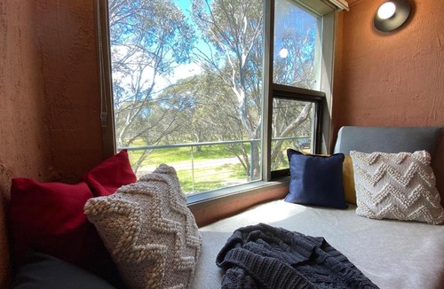 Dinner Plain House | Snowgums 11