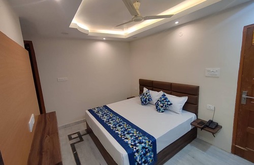 Gomti Nagar Hotel | Sojourn Inn