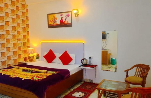 Bajoral Khurd House | Solan Regency