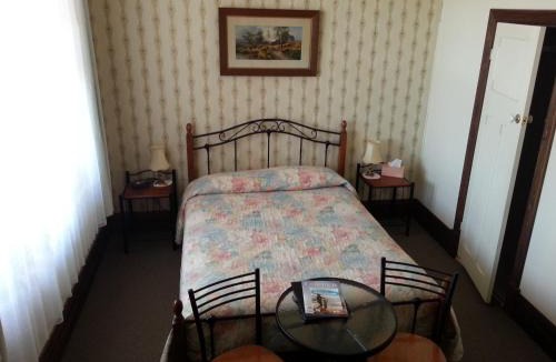 Wallaroo Hotel | Sonbern Lodge Motel