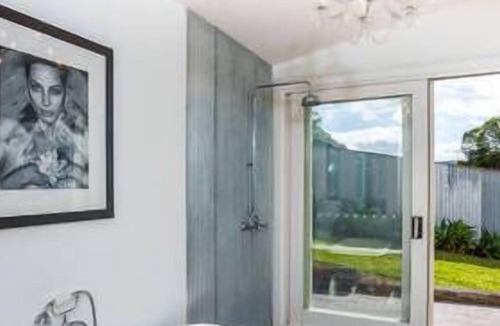Toolijooa House | South Coast Hamptons Style Cottage