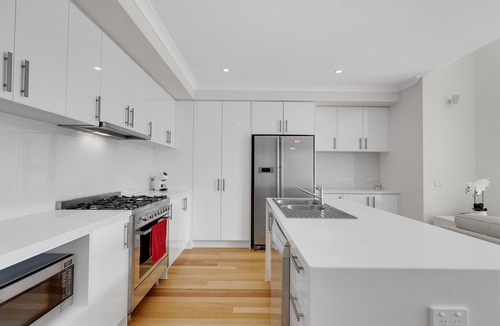 Safety Beach House | South Harbourside - Stay 3 Pay 2 Special - For stays up until 1st September 2026